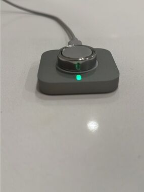Oura Ring 4 – Silver – Size 10 + Original Charger
